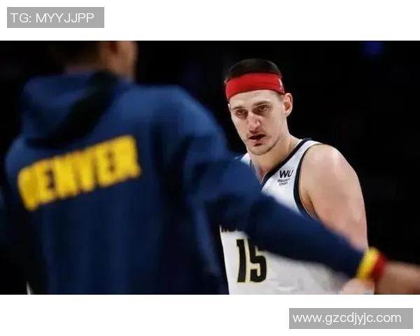 深圳网球队包夹战术解析与其在网球界的影响探讨 深圳网球队包夹战术解析与其在网球界的影响探讨