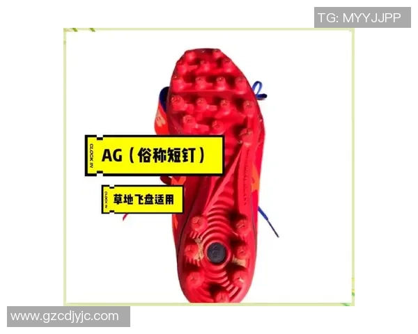 足球明星如何选择合适的足球鞋码数揭秘与推荐 足球明星如何选择合适的足球鞋码数揭秘与推荐