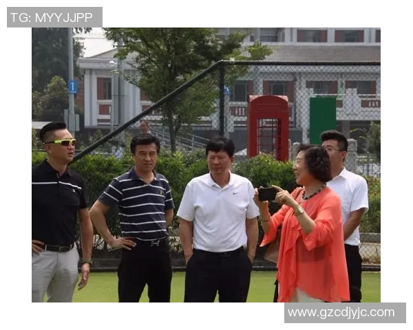 重庆网球队技术分析与提升策略的深入探讨与研究 重庆网球队技术分析与提升策略的深入探讨与研究